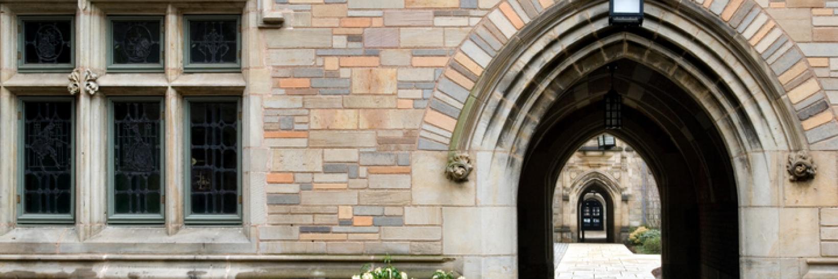 An stone archway 