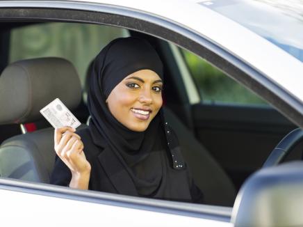 woman with a drivers license 