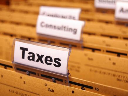 Learn if you need to pay your taxes by the April 15 filing deadline.